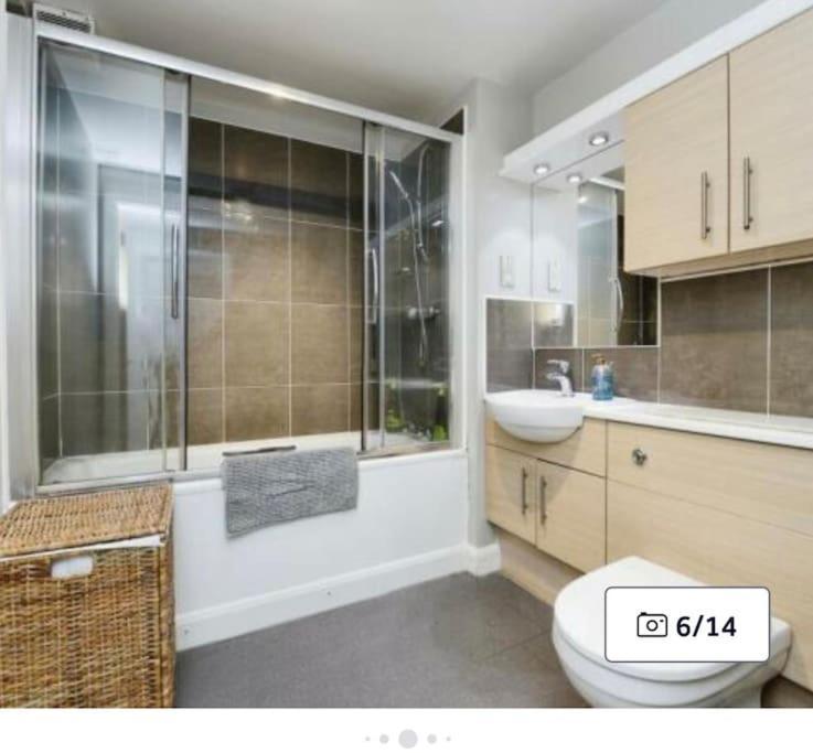 Modern Edinburgh Apartment 2 Bedrooms & Two Bathrooms Ngoại thất bức ảnh