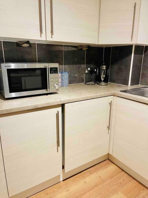 Modern Edinburgh Apartment 2 Bedrooms & Two Bathrooms Ngoại thất bức ảnh